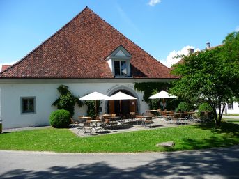 Foto: Staatliche Schlösser und Gärten Baden-Württemberg, Birgit Rückert Cafe im Feuerwehrmuseum